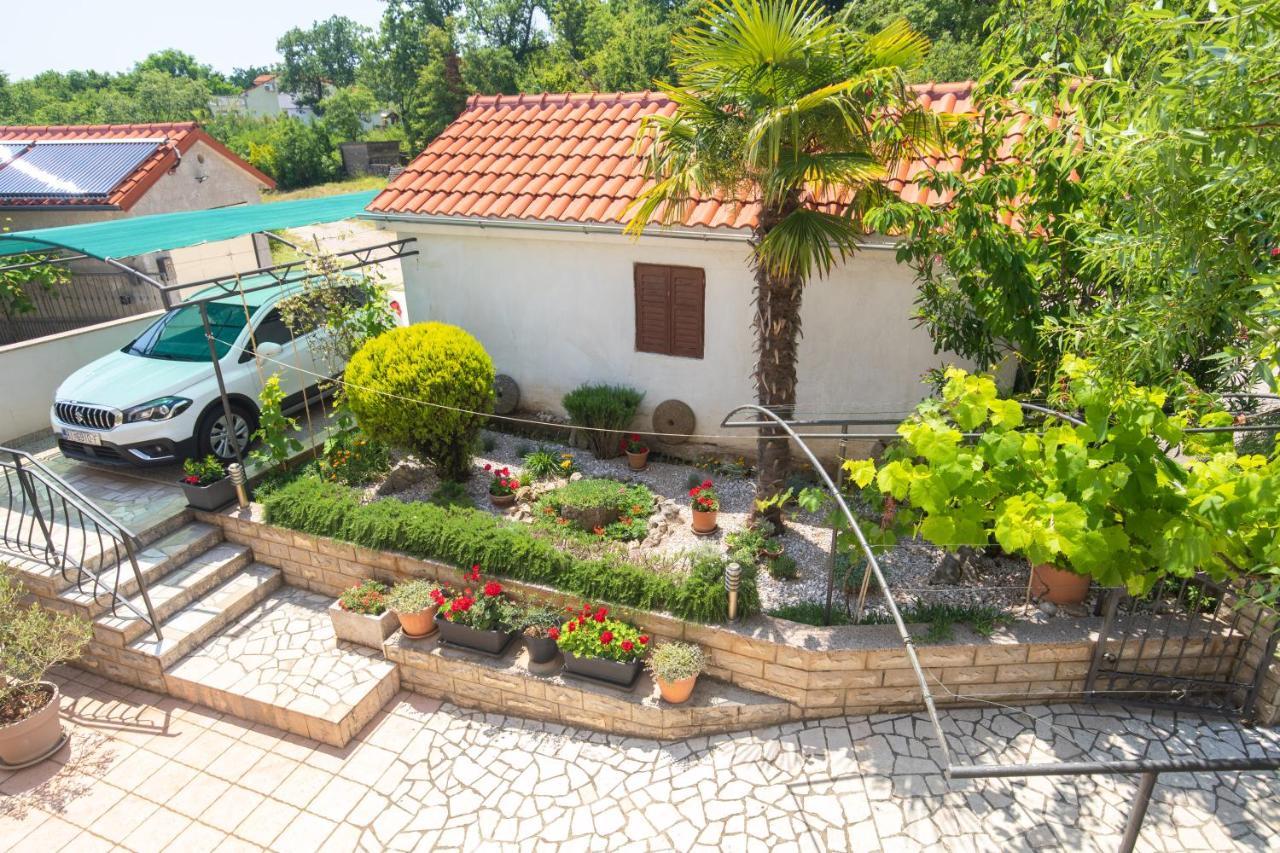Apartments House Risika Exterior foto